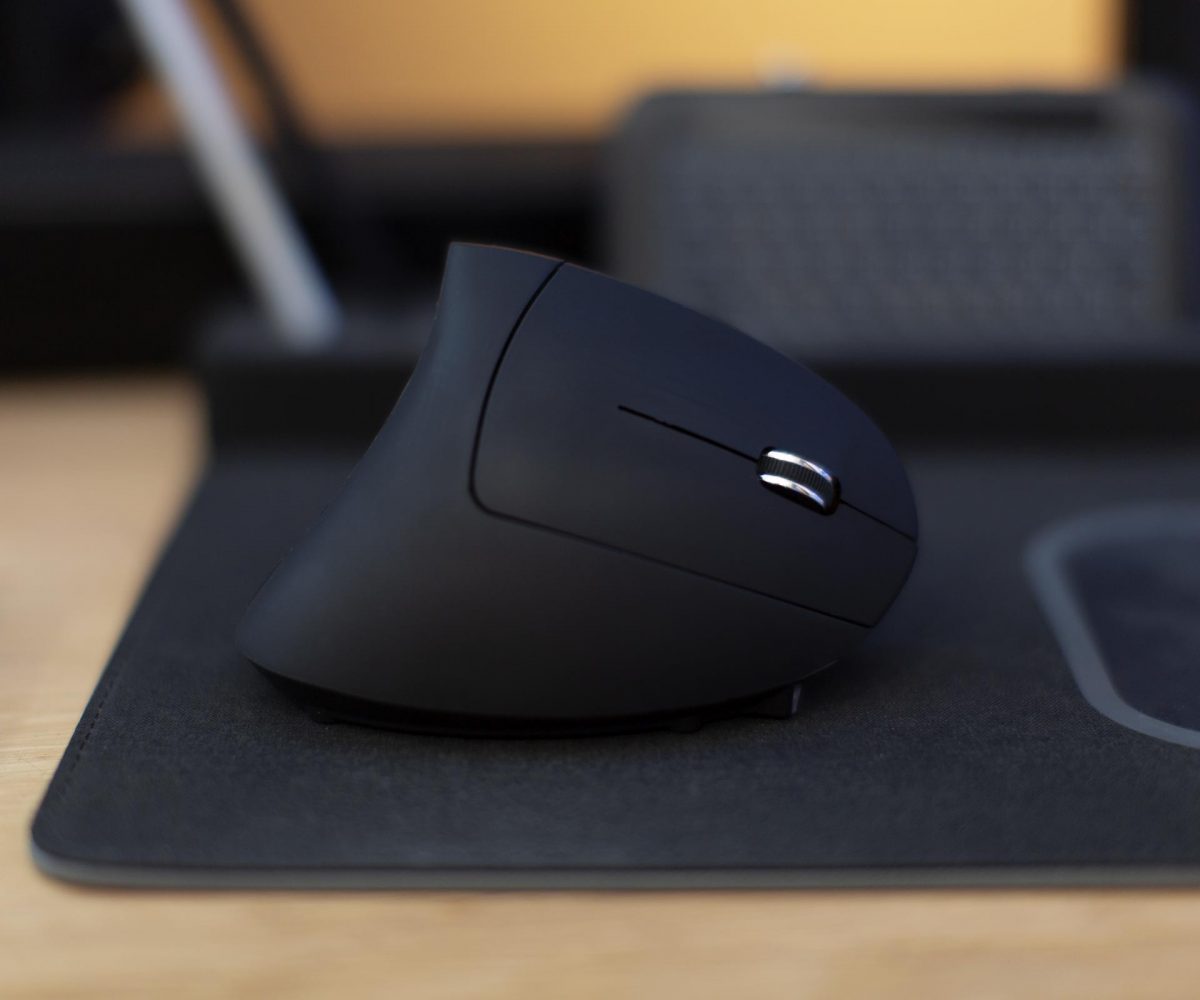 2.4G Wireless Vertical Mouse